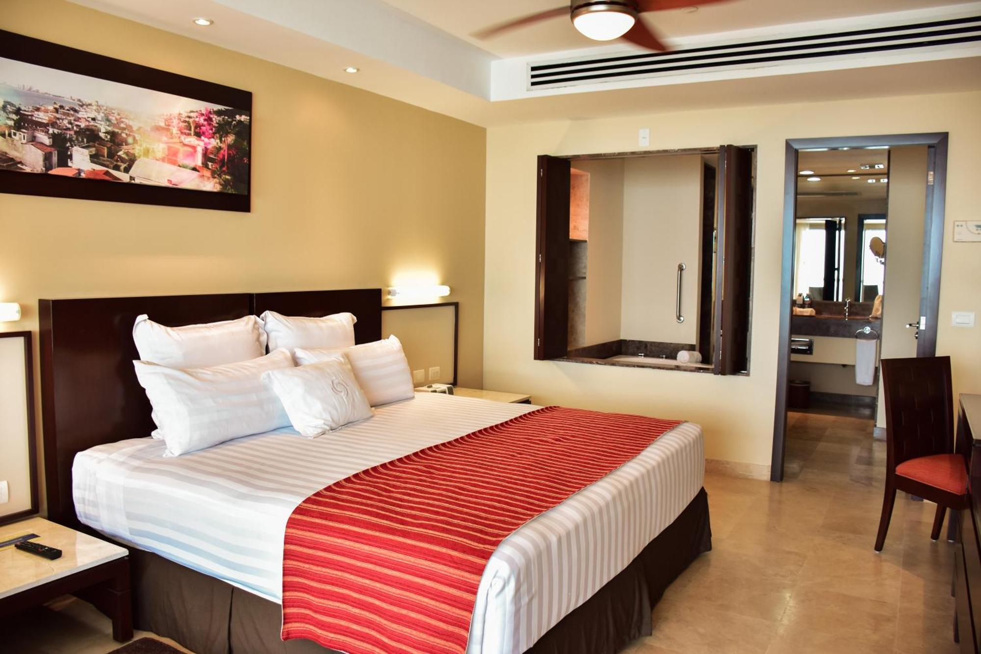 Sunset Plaza Beach Resort Puerto Vallarta All Inclusive Kültér fotó